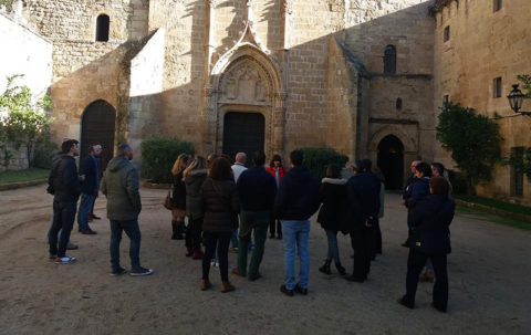 Visita guiada por la arqueóloga Ana Zamorana al antiguo Monasterio de